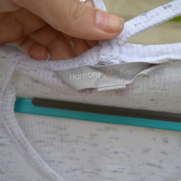 White Long Sleeve Yoga Top - Picture 3 of 4